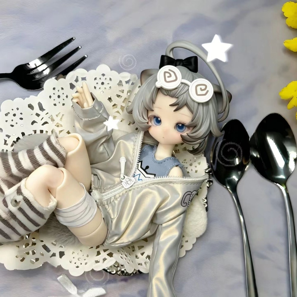 Inedible Doll Lunar Lore Meow  - Mystery Box Blind Bag 评论和价格